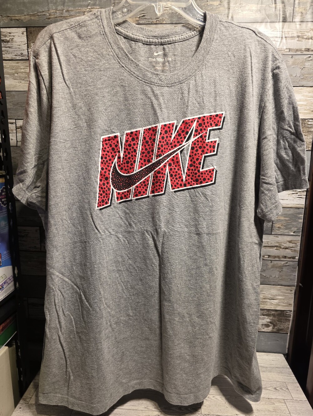 Nike Gray Short-Sleeve Tee with Red Graphic Logo - Picture 1 of 4